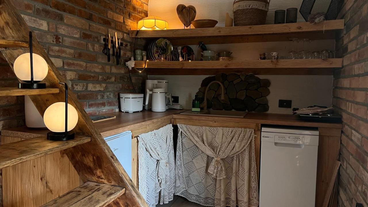 Apartamenty 3 Pory Roku Komarno Eksteriør bilde
