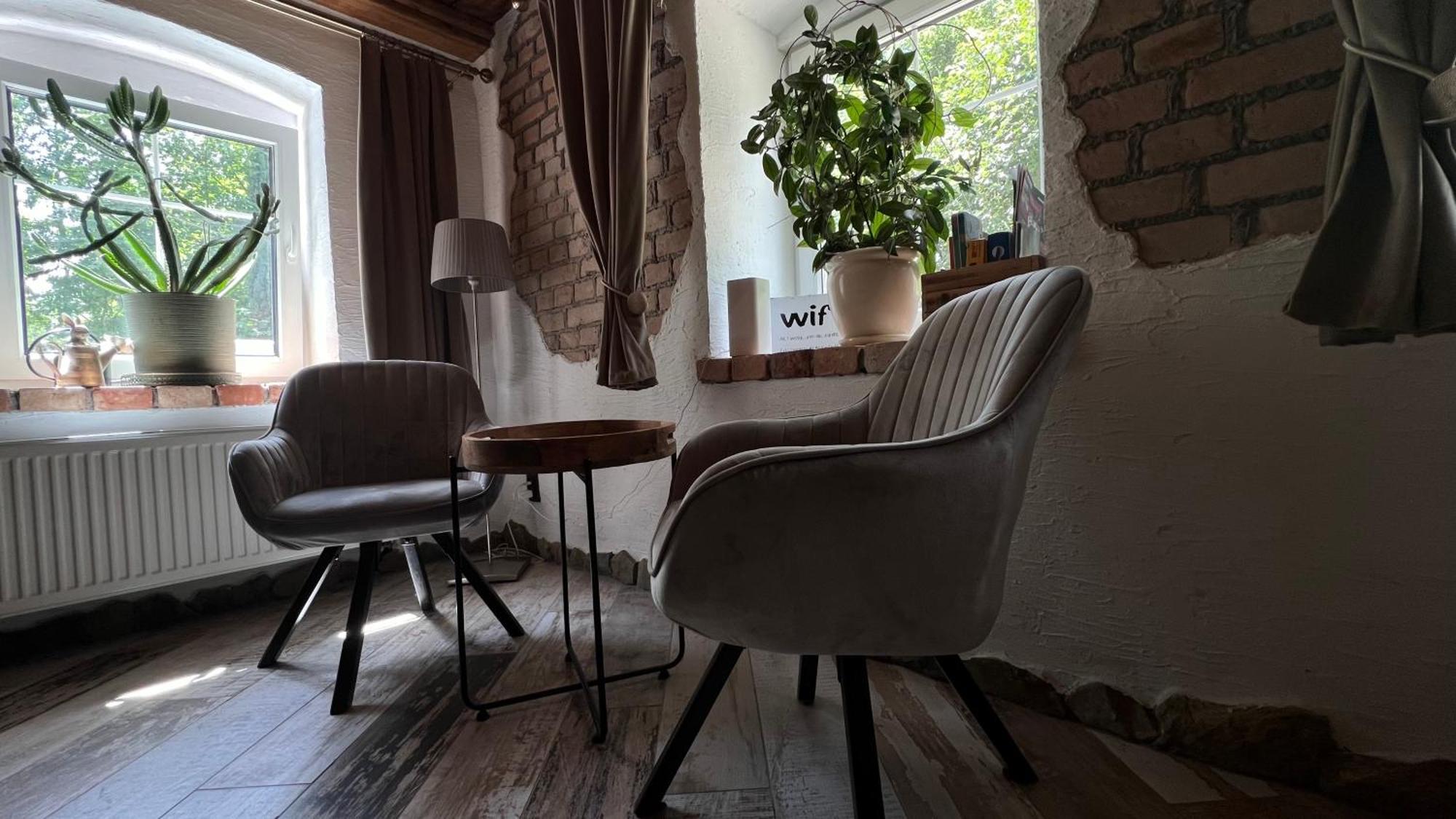 Apartamenty 3 Pory Roku Komarno Eksteriør bilde